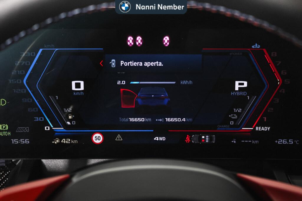 BMW M5 4.4 727cv auto