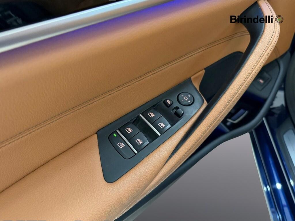 BMW Serie 5 520d Touring mhev 48V xdrive Luxury auto