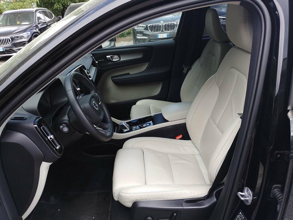 Volvo XC40 2.0 b3 Ultimate Dark auto