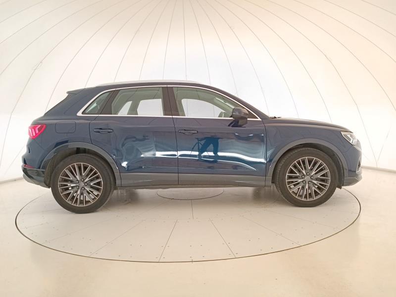 Audi Q3 35 2.0 tdi Business s-tronic