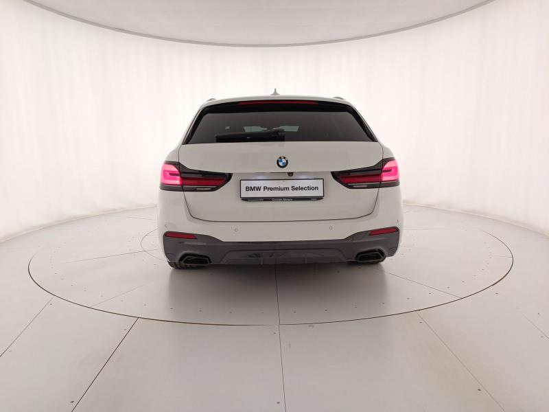BMW Serie 5 530d Touring mhev 48V xdrive Msport auto