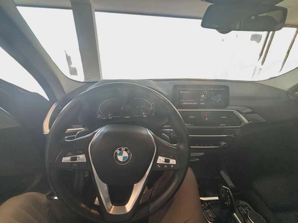 BMW X3 xdrive20d mhev 48V xLine auto
