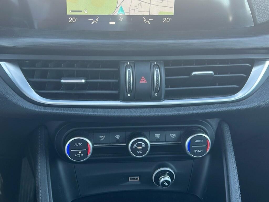 Alfa Romeo Stelvio 2.2 t Executive Q4 190cv auto my19