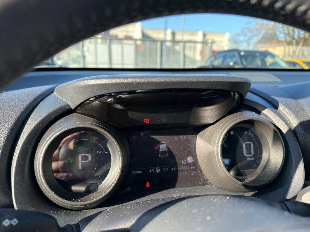 Toyota Yaris 1.5 hybrid Trend