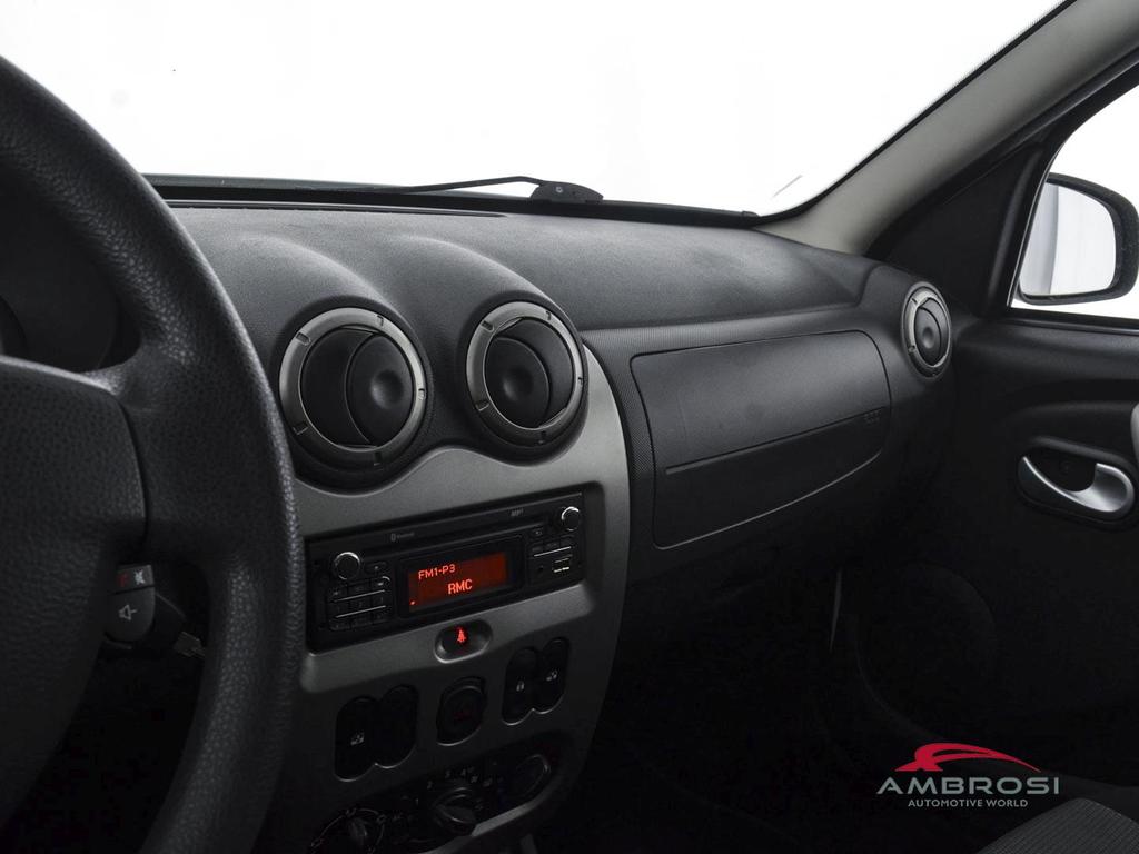 Dacia Duster 1.5 dci Ambiance 4x2 90cv my13