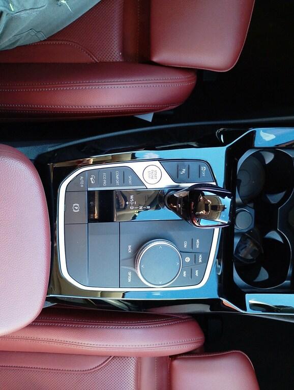 BMW X3 xdrive20d mhev 48V auto