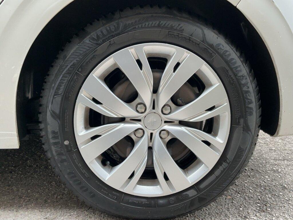 Peugeot 208 1.0 puretech 12v Access 5p E6