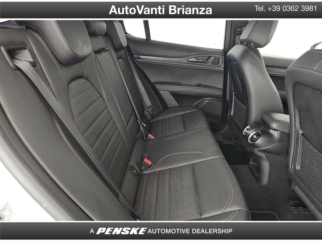 Alfa Romeo Stelvio 2.2 t Sprint Q4 210cv auto