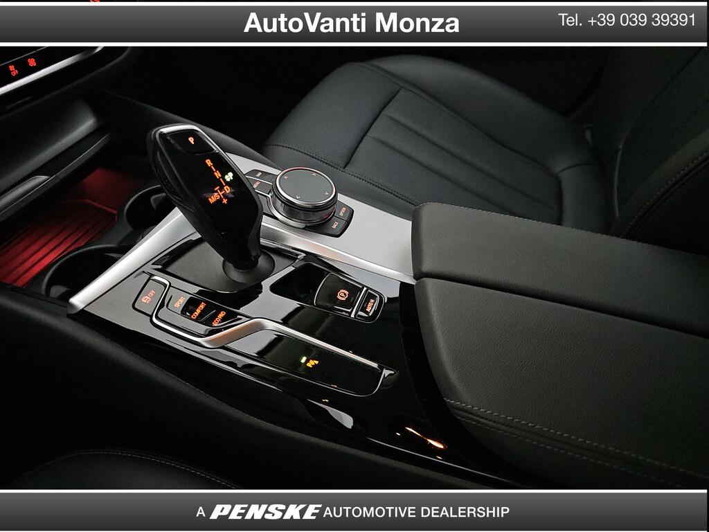 BMW Serie 5 520d mhev 48V Business auto
