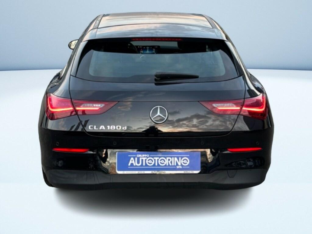 Mercedes CLA Shooting Brake 180 d Advanced auto