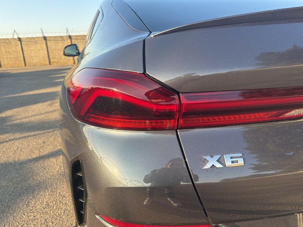 BMW X6 M50i auto
