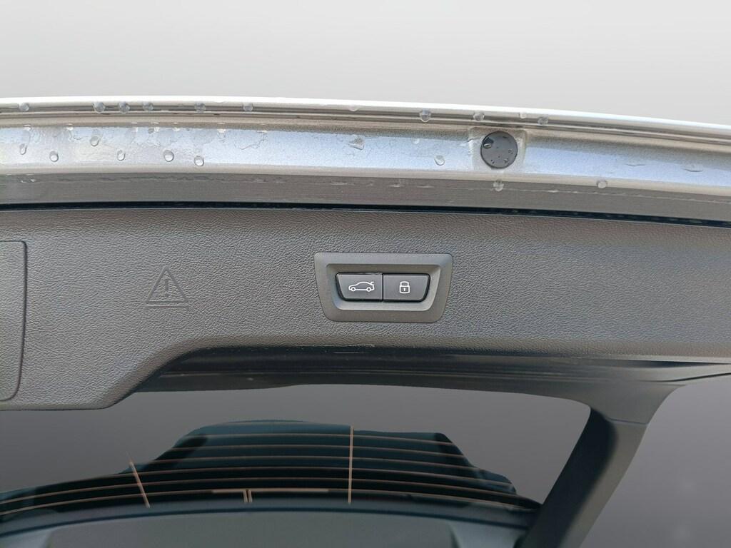 BMW Serie 5 520d Touring mhev 48V xdrive Msport auto