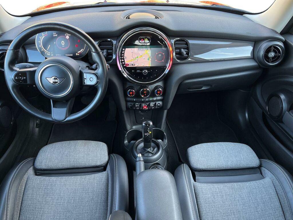Mini Cooper 1.5 TwinPower Turbo Cooper Business DCT