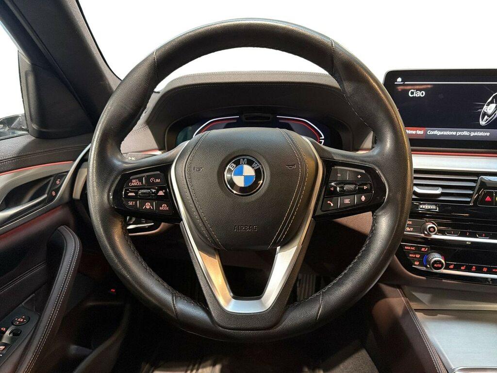 BMW Serie 5 530d mhev 48V xdrive Luxury auto