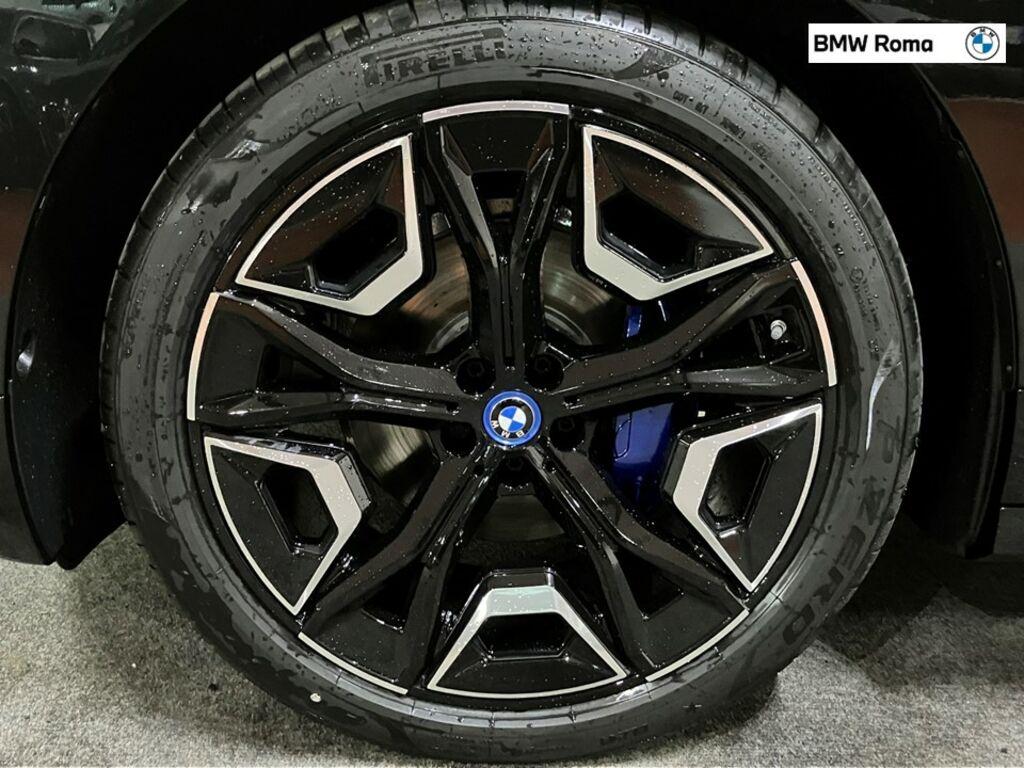 BMW iX xdrive50 pacchetto sportivo