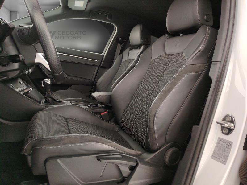 Audi Q3 Sportback 35 2.0 tdi s-tronic