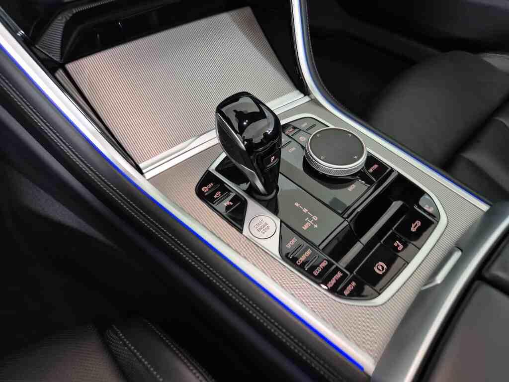 BMW Serie 8 840d Cabrio mhev 48V xdrive auto