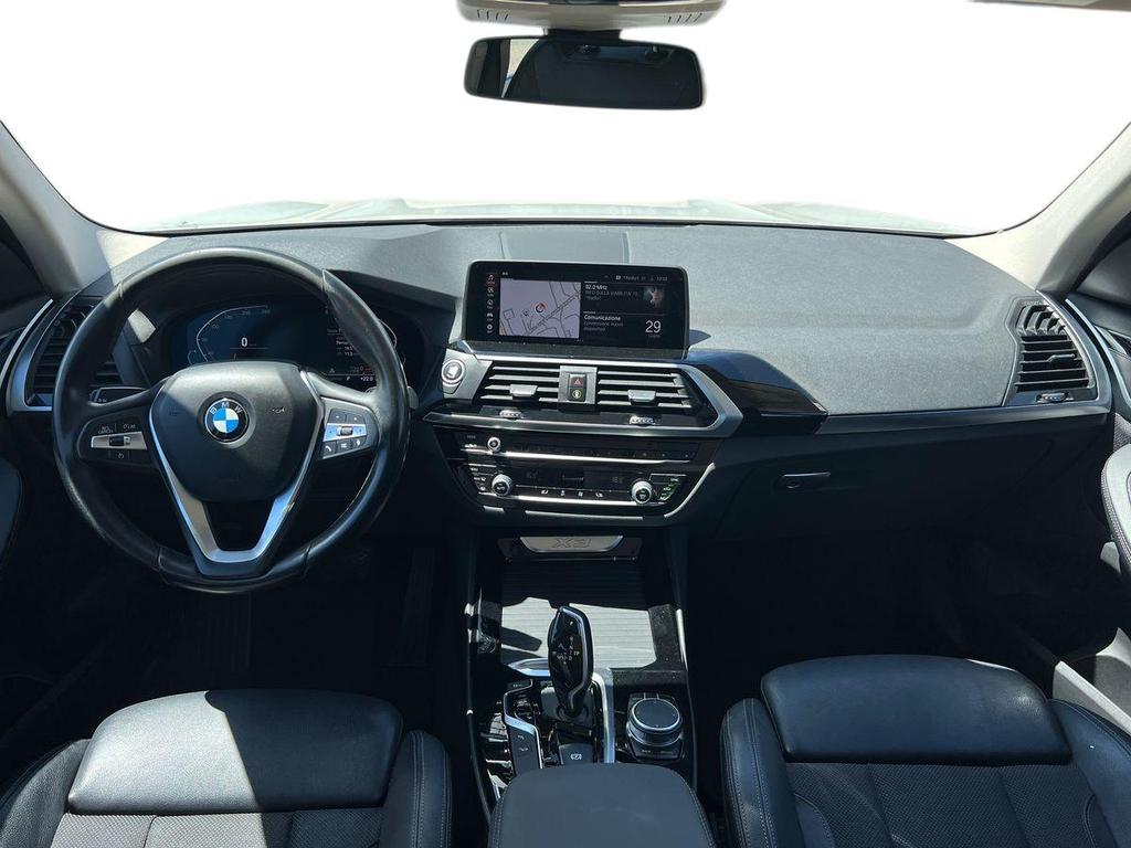 BMW X3 xdrive20d mhev 48V xLine auto