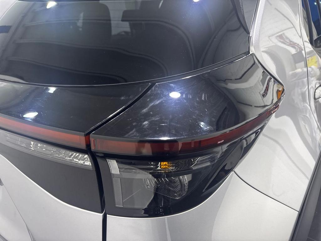 Toyota Yaris Cross 1.5h Business fwd 116cv e-cvt