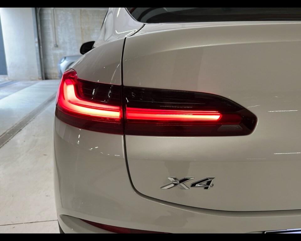 BMW X4 xdrive20d mhev 48V xLine auto