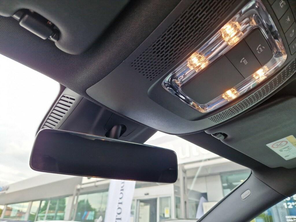 Mercedes EQA Sport