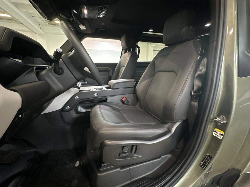 Land Rover Defender 90 3.0d i6 mhev X-Dynamic SE awd 200cv auto