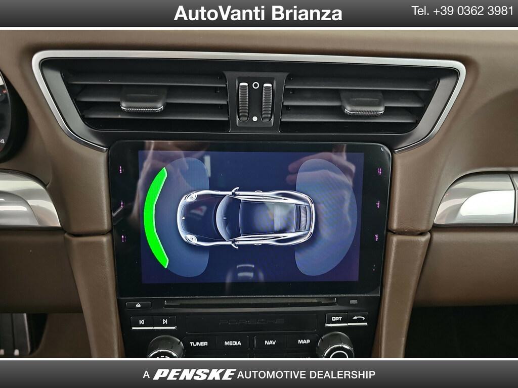 Porsche 911 Coupe 3.0 Carrera 4 auto