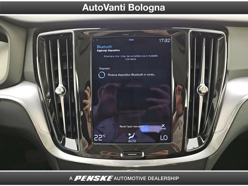 Volvo V60 2.0 B4 Momentum Business auto