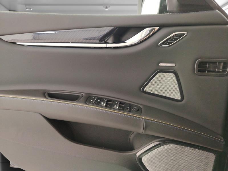 Maserati Quattroporte 3.8 V8 Trofeo 580cv auto