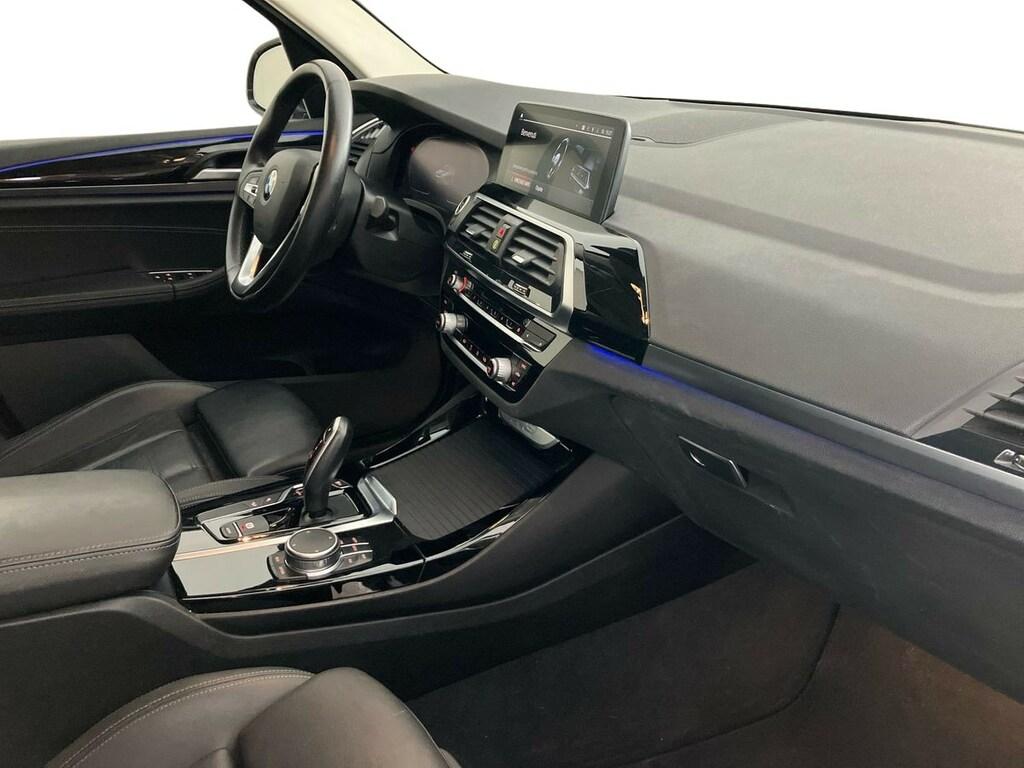 BMW X3 xdrive20d mhev 48V xLine auto