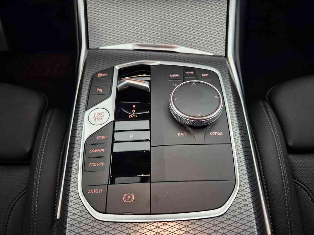 BMW Serie 3 318d Touring mhev 48V Msport auto