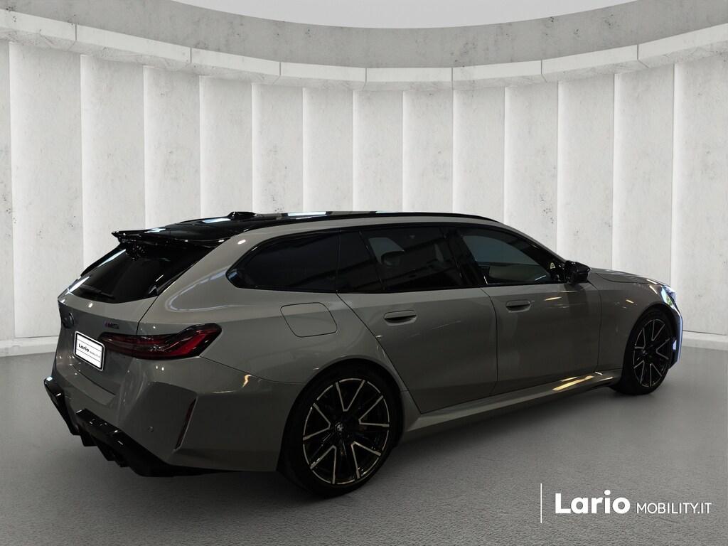 BMW M5 Touring 4.4 727cv auto