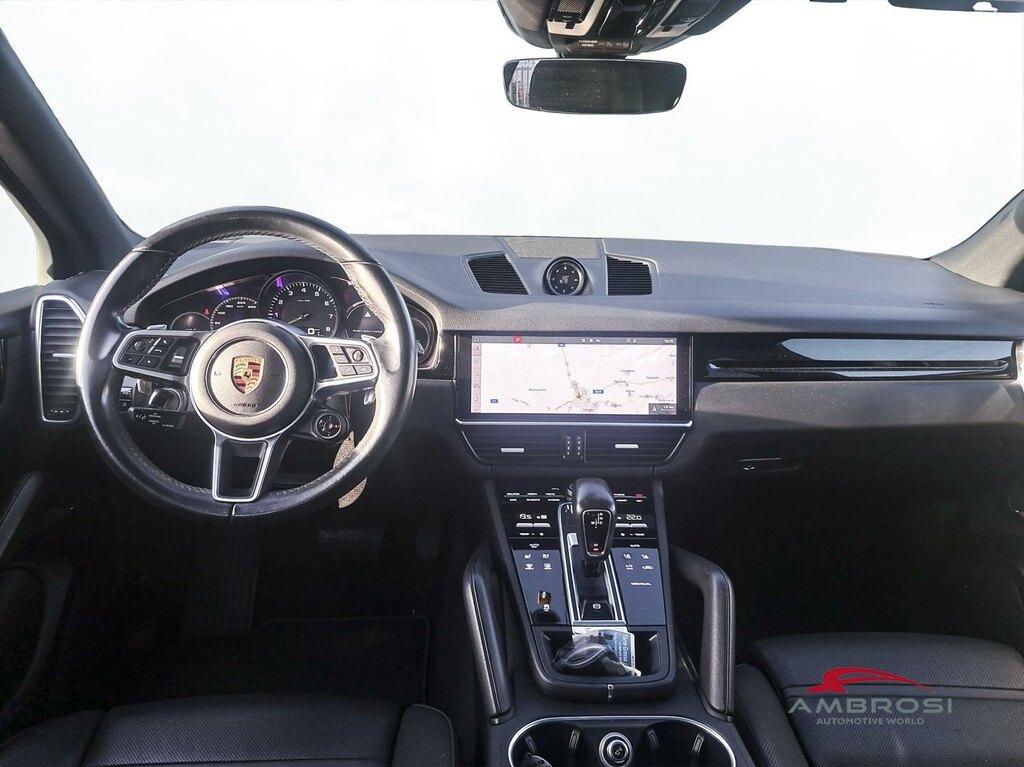 Porsche Cayenne 3.0 e-hybrid tiptronic