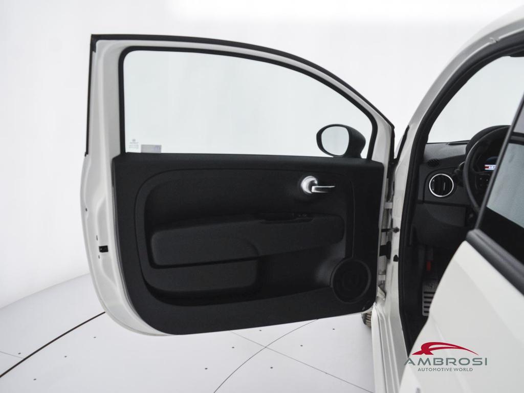 Abarth 695 1.4 t-jet 180cv