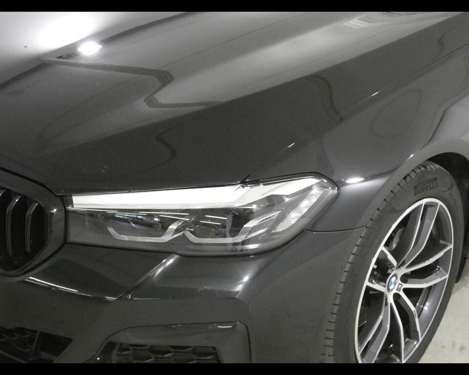 BMW Serie 5 520d Touring mhev 48V xdrive Msport auto