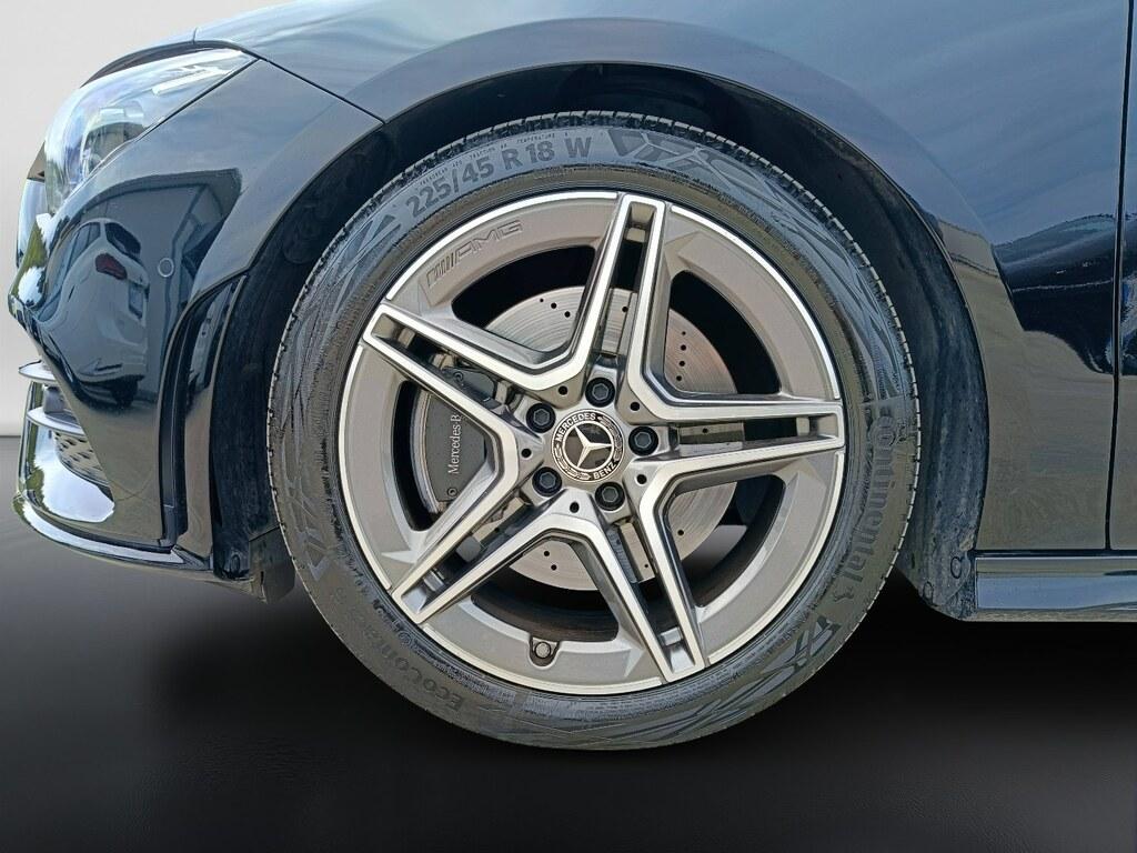 Mercedes CLA Shooting Brake 200 d Premium auto
