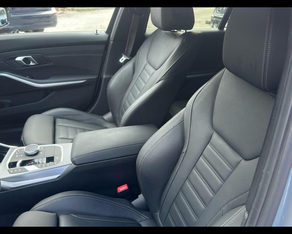 BMW Serie 3 320d Touring mhev 48V Msport xdrive auto