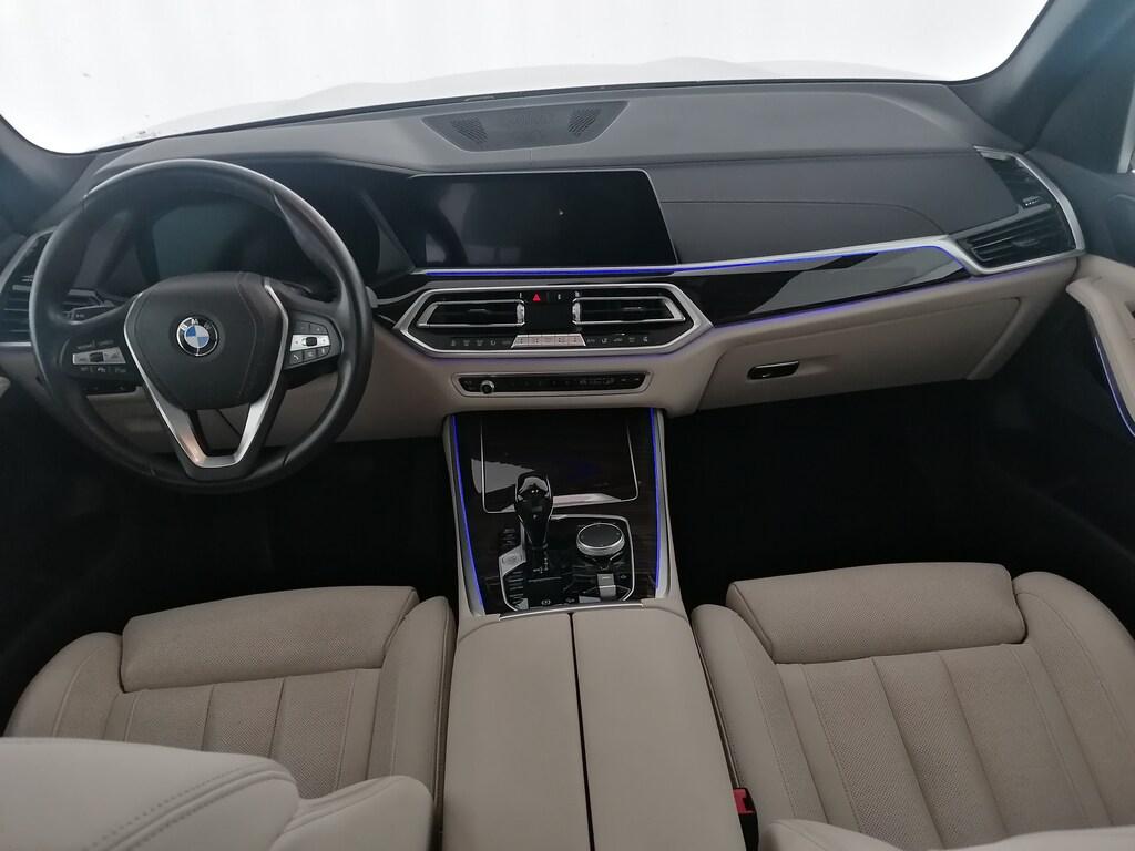 BMW X5 xdrive30d mhev 48V xLine auto