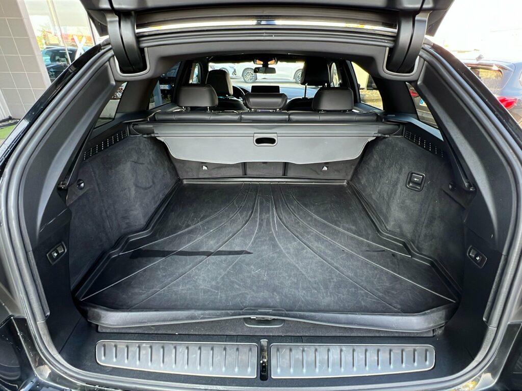 BMW Serie 5 530d Touring mhev 48V xdrive Msport auto