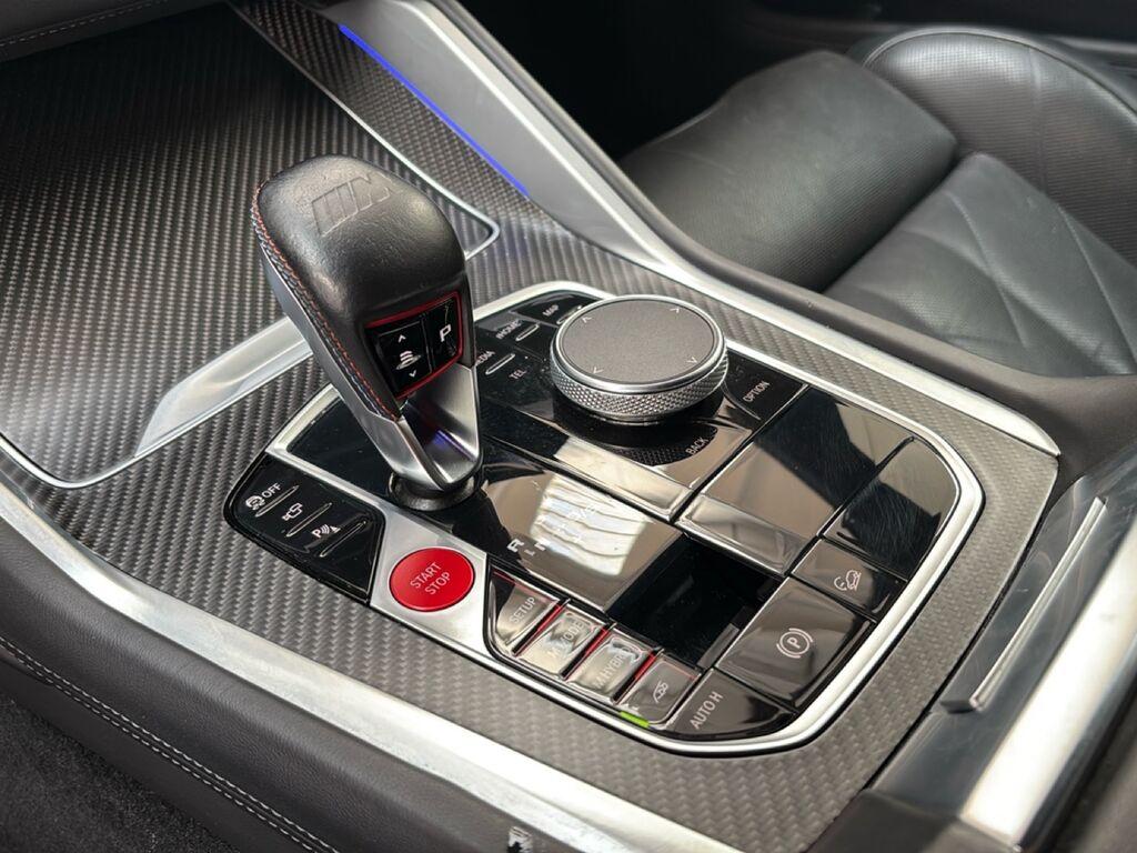 BMW XM 4.4 steptronic