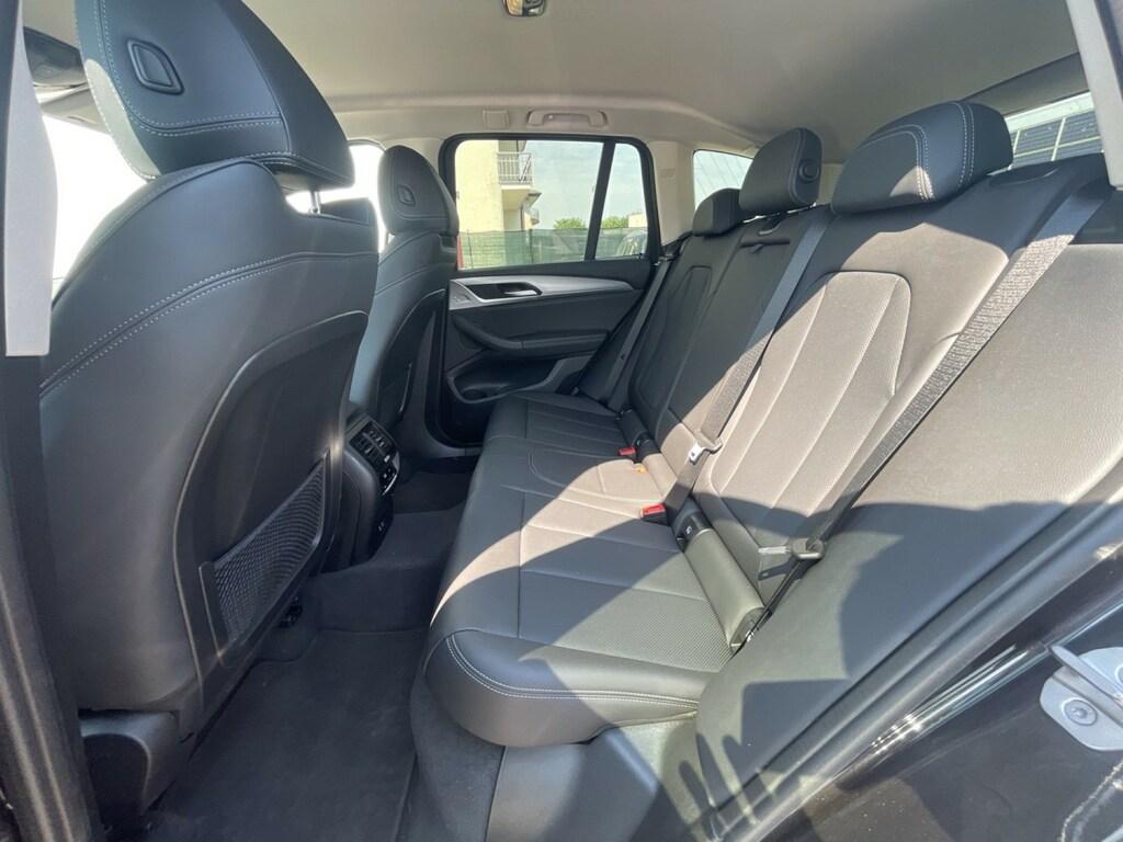 BMW X3 xdrive20d mhev 48V auto