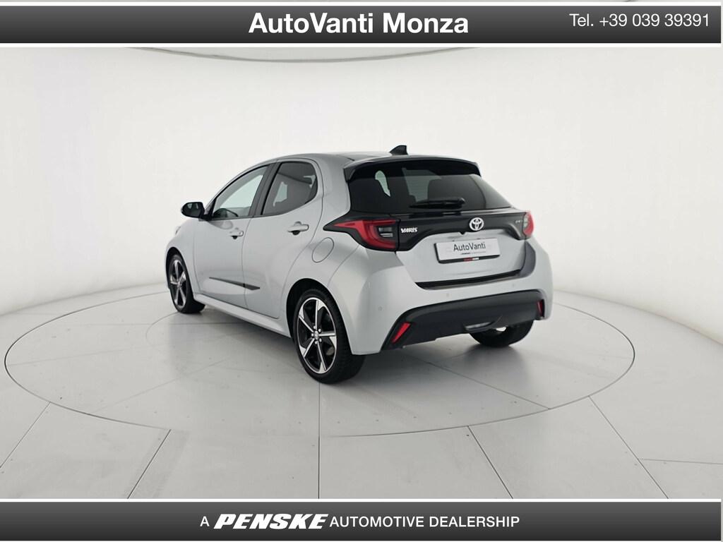 Toyota Yaris 1.5h 130 Lounge