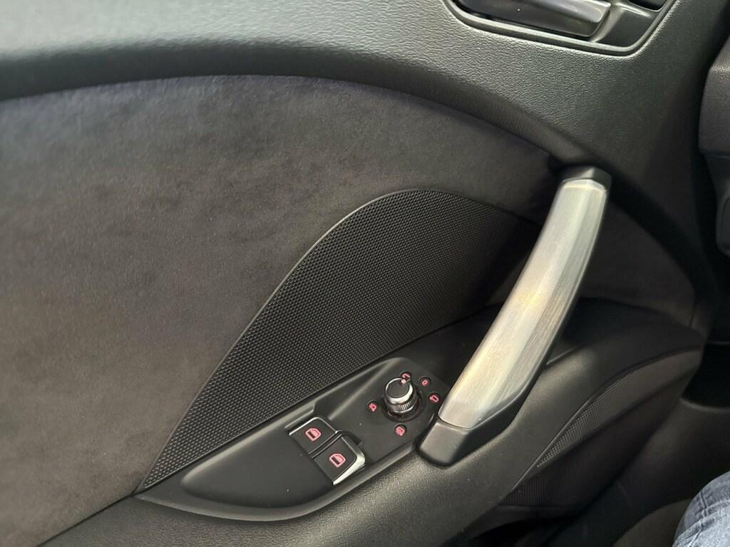 Audi TT Roadster 40 2.0 tfsi s-tronic