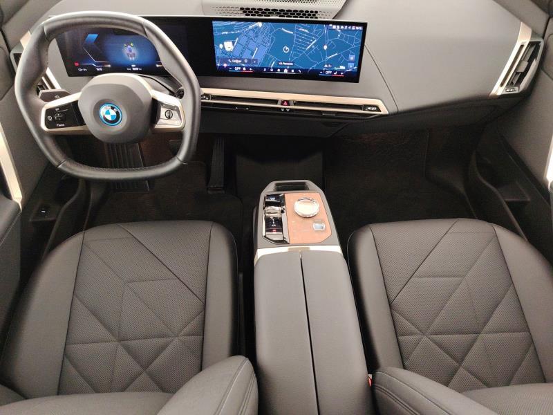 BMW iX xdrive50 pacchetto sportivo