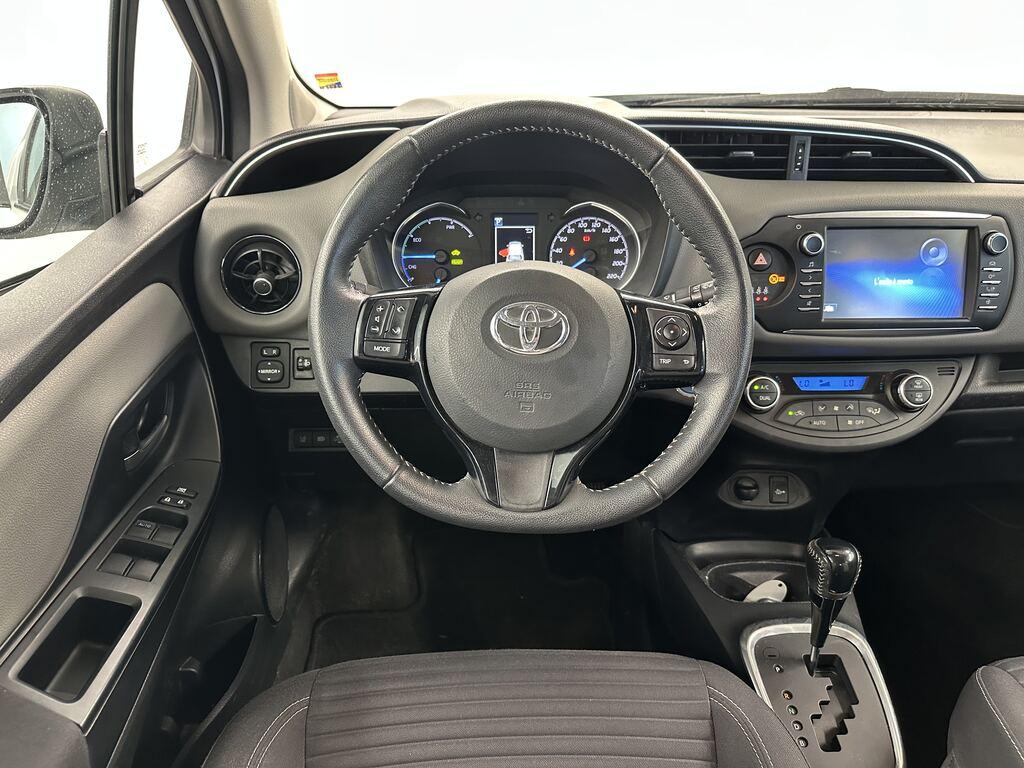 Toyota Yaris 5p 1.5 hybrid Active my18