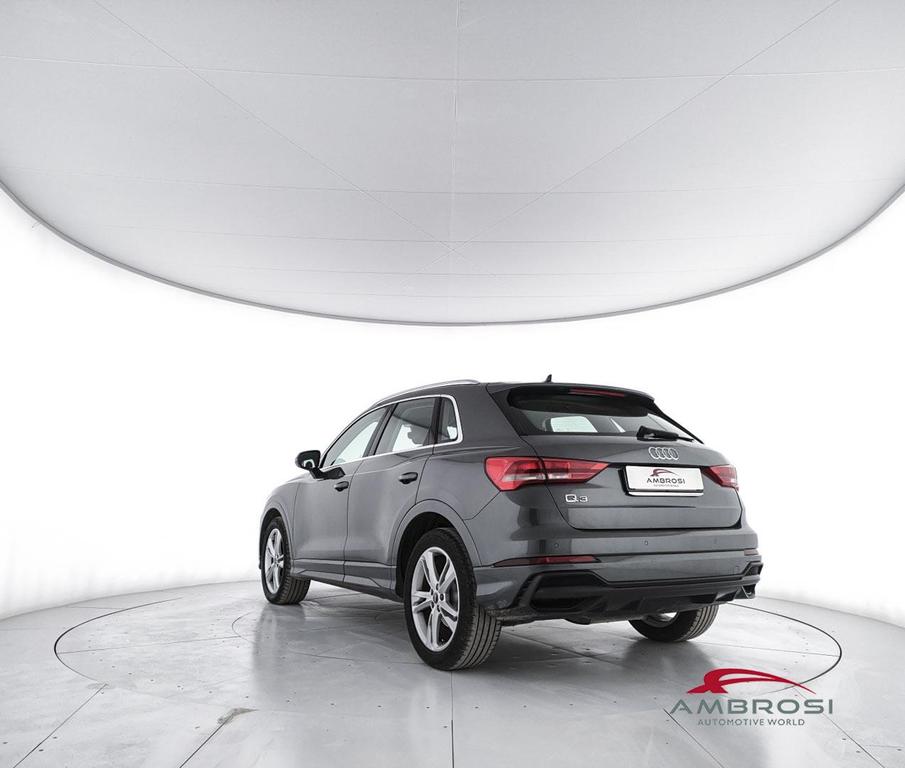 Audi Q3 35 2.0 tdi S Line Edition s-tronic