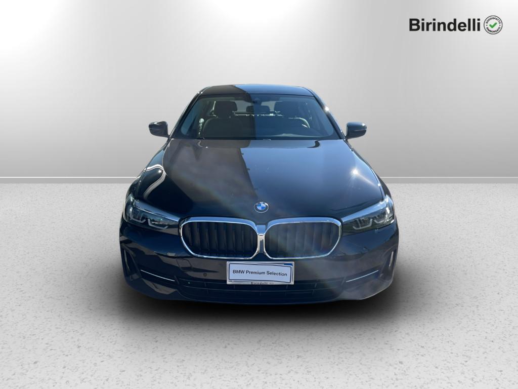 BMW Serie 5 518d mhev 48V Business auto