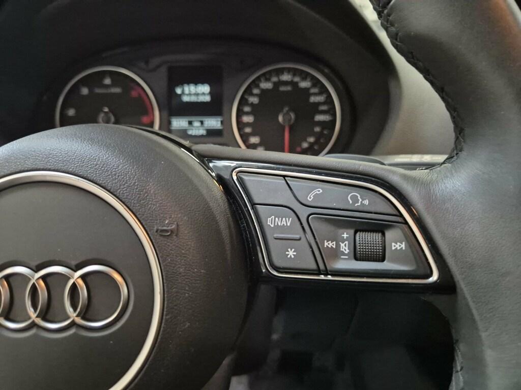 Audi Q2 30 2.0 tdi Business s-tronic