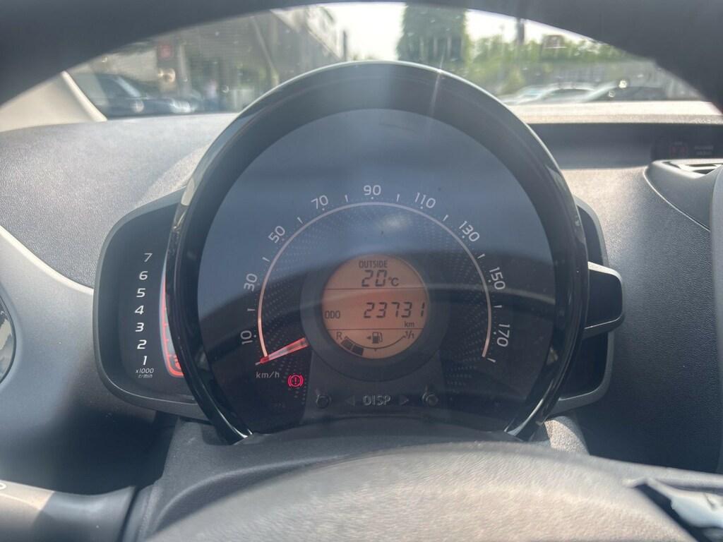 Toyota Aygo 5p 1.0 x-fun 72cv