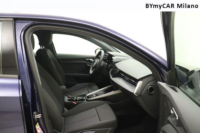Audi A3 Sportback 35 1.5 tfsi mhev Business s-tronic